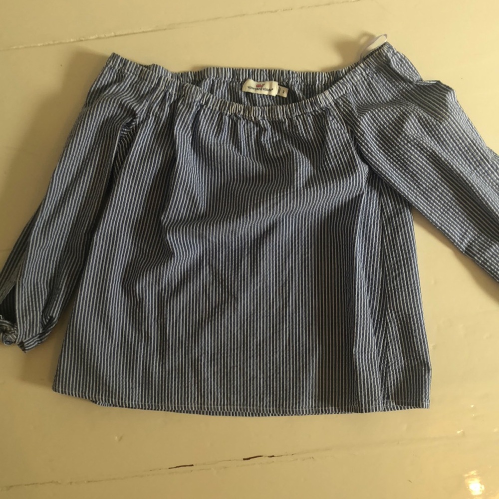 Vineyard vines off the shoulder top